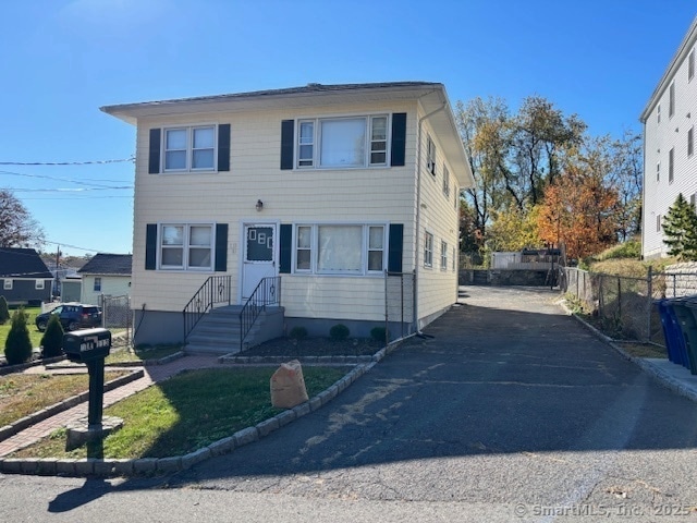 111 Parkview Ave in Bridgeport, CT - Building Photo - Building Photo