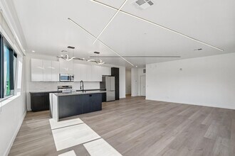 1030 N 1st St in Phoenix, AZ - Building Photo - Building Photo