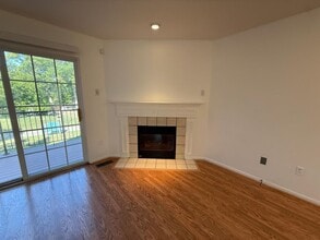 1372 Village Dr in Detroit, MI - Building Photo - Building Photo