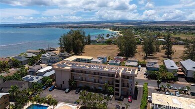 68-090-90 Au St in Waialua, HI - Building Photo - Building Photo