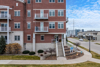 Morgan Crossing Apartments in Oshkosh, WI - Building Photo - Building Photo