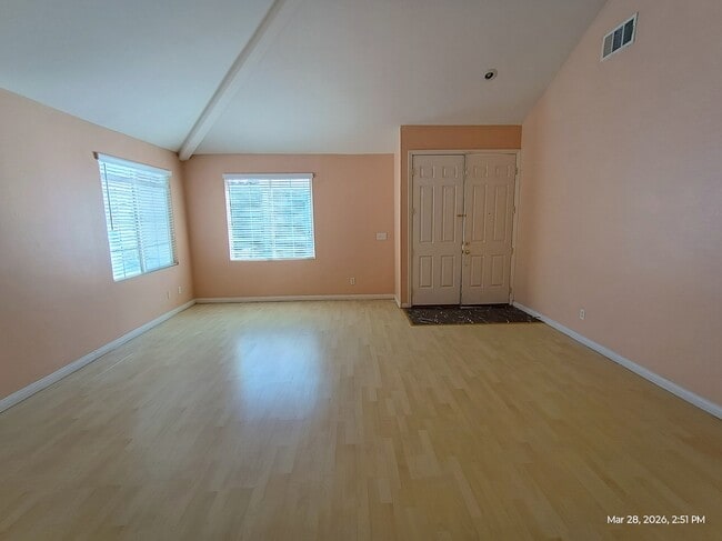 2695 Rimpacific Cir in Las Vegas, NV - Building Photo - Building Photo