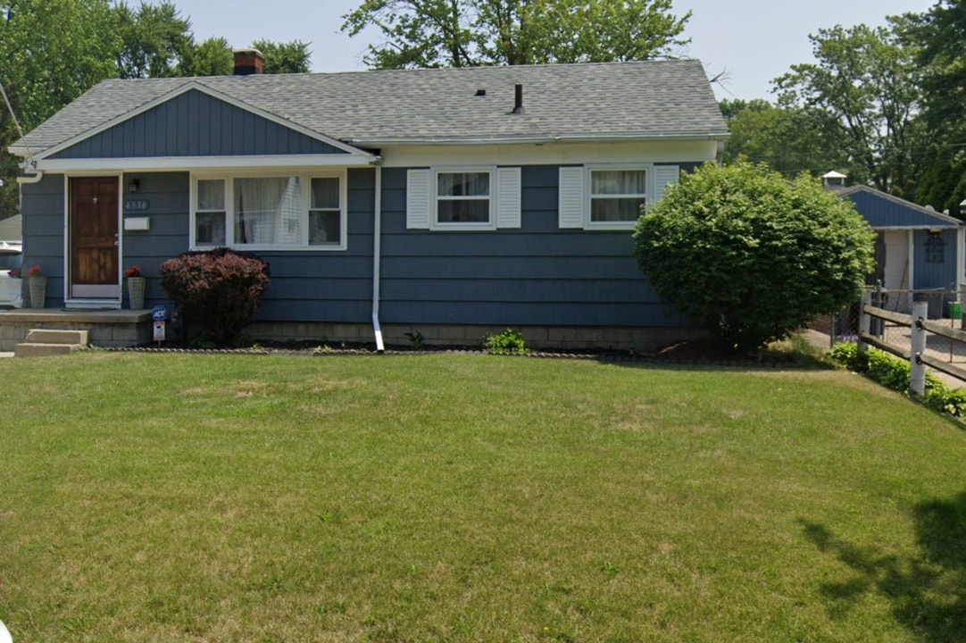 4536 Mc Kain Dr in Toledo, OH - Building Photo