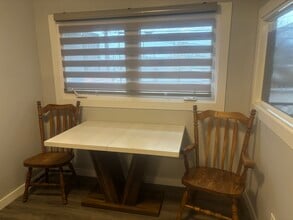 226 Kenilworth Av N, Unit Unit2 in Hamilton, ON - Building Photo - Building Photo