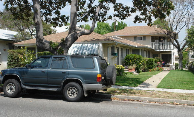 634 Brent Ave in South Pasadena, CA - Foto de edificio - Building Photo