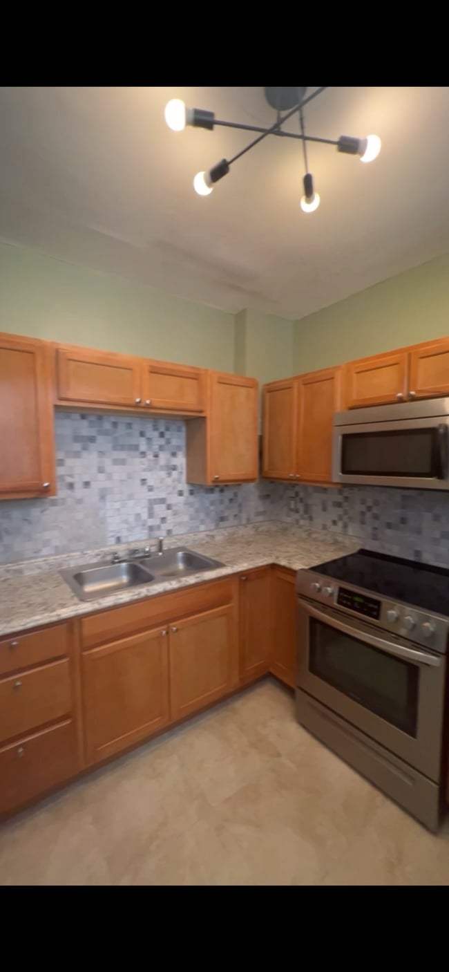 property at 1227 Derry St