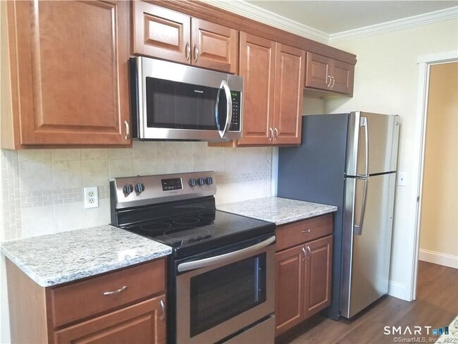 167 Heritage Vlg in Southbury, CT - Building Photo - Building Photo