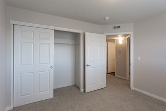 Mountain Run Apartment Homes in Orem, UT - Building Photo - Building Photo