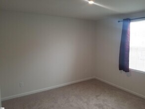 714 Heavenly Days St in Inman, SC - Building Photo - Building Photo