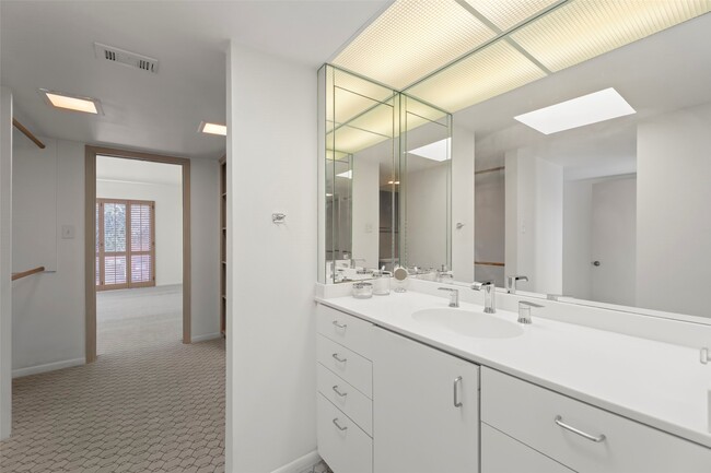 property at 1201 Autrey St