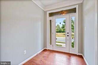 22788 Sagamore Square in Ashburn, VA - Building Photo - Building Photo