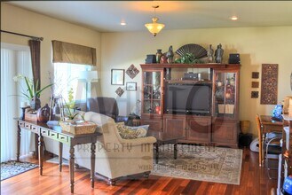 10019 N Austin Ln in Spokane, WA - Building Photo - Building Photo