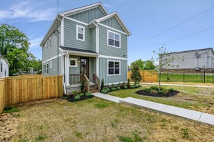 1737 14th Ave N in Nashville, TN - Building Photo