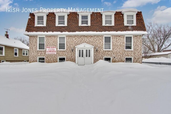 property at 119 72nd St