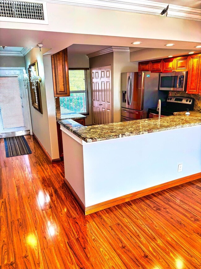 14623 Bonaire Blvd in Delray Beach, FL - Foto de edificio - Building Photo