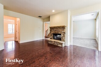 1068 Parkmist Dr in Buford, GA - Building Photo - Building Photo