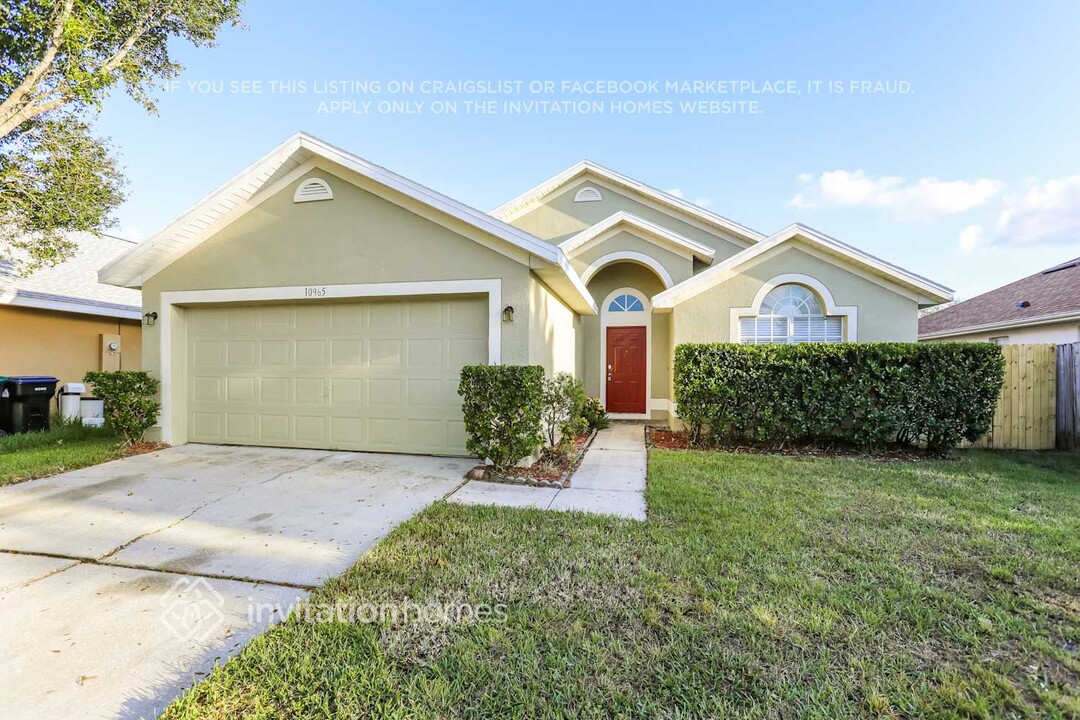 10965 Brown Trout Cir in Orlando, FL - Building Photo