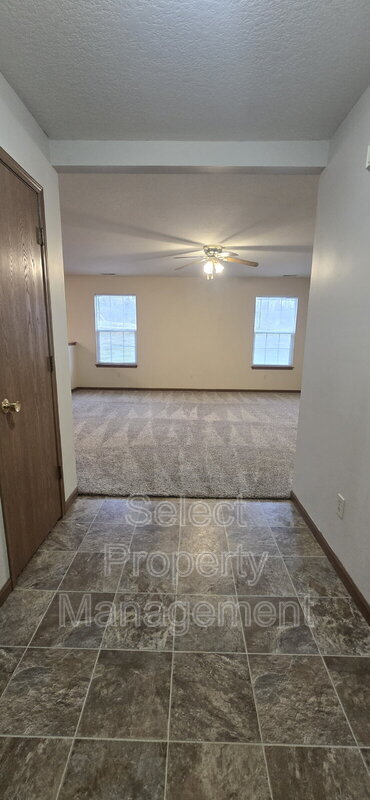 4022 Kimberwick Pl in Fort Wayne, IN - Building Photo - Building Photo