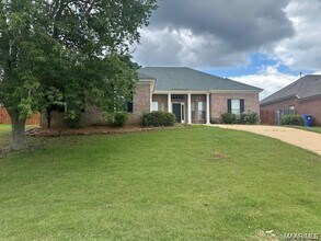 2484 Chancellor Ridge Rd in Prattville, AL - Building Photo - Building Photo