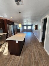 549 Chetco Ave in Brookings, OR - Building Photo - Building Photo