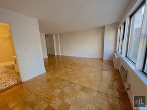 EAST 36 STREET in New York, NY - Foto de edificio - Building Photo