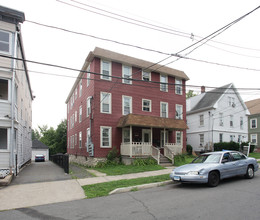 19 Landry St in Bristol, CT - Building Photo - Building Photo