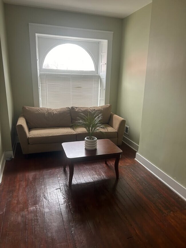 1838 Rutland Ave in Baltimore, MD - Foto de edificio - Building Photo