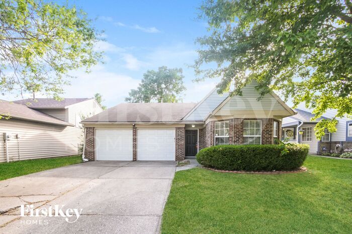 6412 Perry Pines Ct in Indianapolis, IN - Building Photo