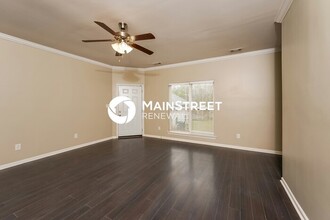 12969 Woodland Park Cir in Mc Calla, AL - Foto de edificio - Building Photo