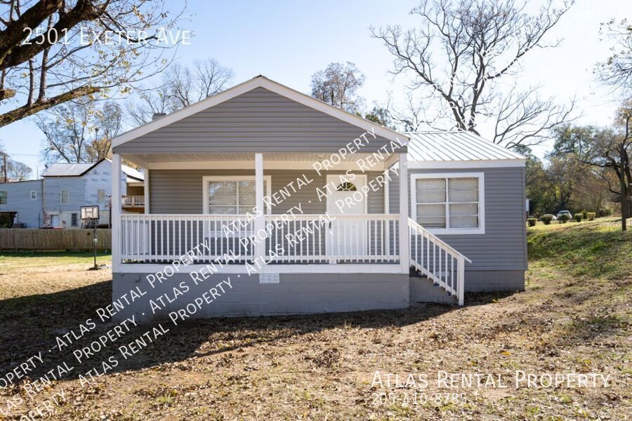 2501 Exeter Ave in Bessemer, AL - Building Photo