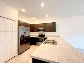 28706 SW 132nd Ct in Homestead, FL - Building Photo - Building Photo