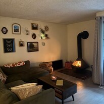 6479 137th Ave NE in Redmond, WA - Building Photo