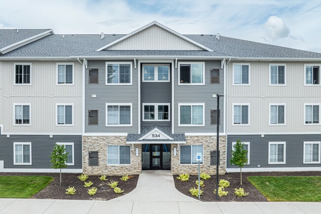 HoM Flats at Maynard in Grand Rapids, MI - Foto de edificio - Building Photo
