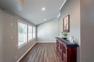 14427 Briarhills Pkwy in Houston, TX - Building Photo - Building Photo