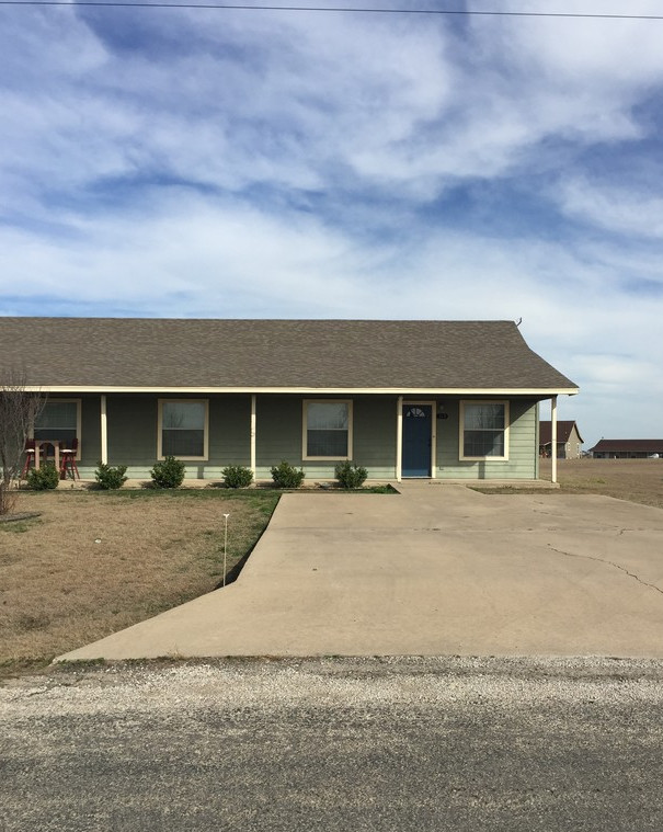 317 S Blue Jay Ct in Weatherford, TX - Building Photo - Building Photo