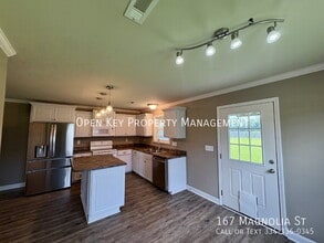 167 Magnolia St in Midland City, AL - Building Photo - Building Photo