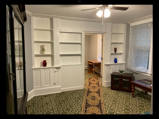 51 Maple Ave, Unit 2