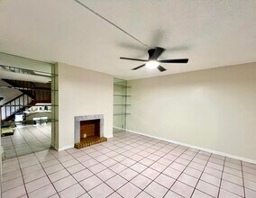 134 Woodland Rd in Palm Springs, FL - Building Photo - Building Photo