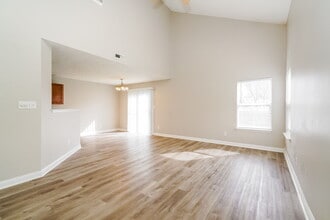 4487 Connaught Dr E in Plainfield, IN - Building Photo - Building Photo