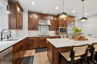 1503 W Thomas St in Chicago, IL - Building Photo - Building Photo