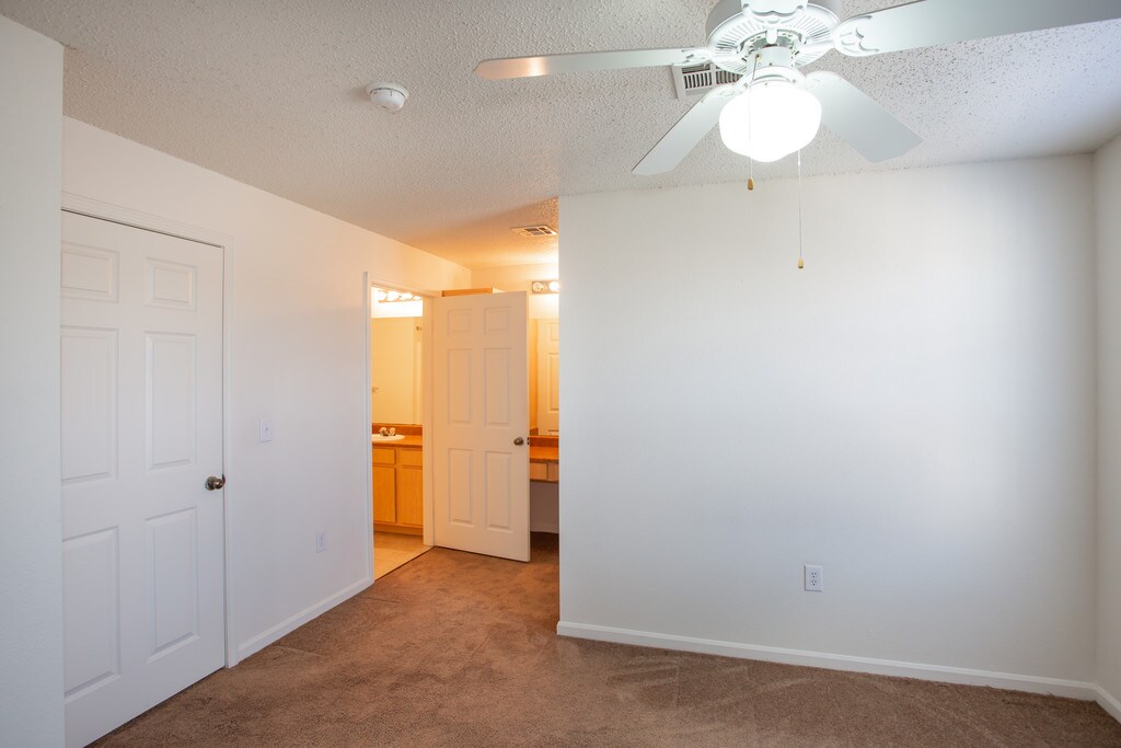 Fieldstone Apartments in Maize, KS