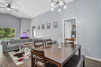 838 Sandy Ridge Dr in Davenport, FL - Building Photo - Building Photo