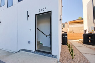 6405 Odessa Ave in Van Nuys, CA - Building Photo - Building Photo