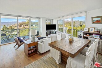 101 Ocean Ave in Santa Monica, CA - Building Photo - Building Photo