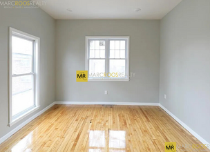 163 Ferry St, Unit 2 in Everett, MA - Building Photo - Building Photo