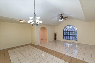 3216 Campanario Cir in Edinburg, TX - Building Photo - Building Photo