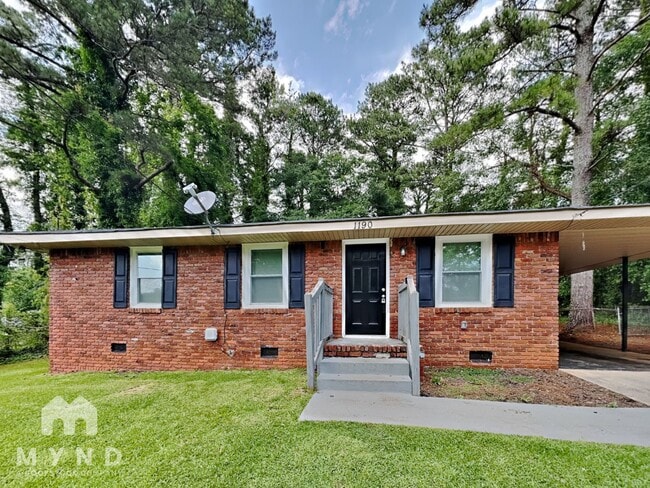 property at 1190 Evelyn Dr
