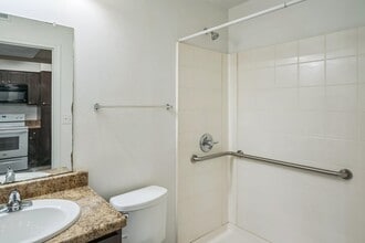 Summit at Pine Lake in Nacogdoches, TX - Building Photo - Building Photo