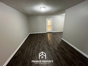 5017 Penwood Cove in Memphis, TN - Building Photo - Building Photo