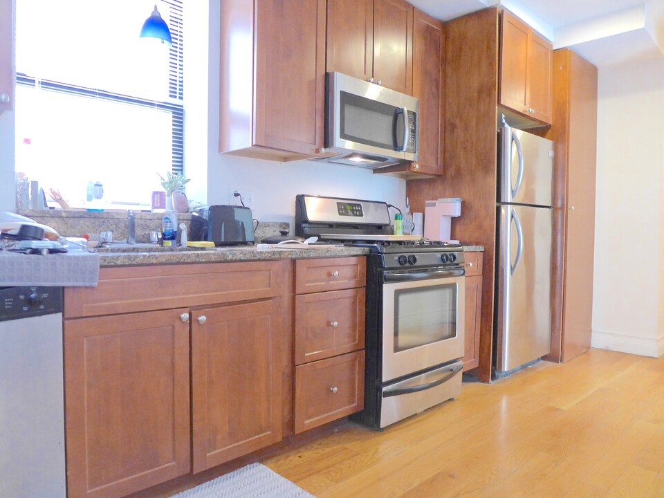 19 Vancouver St, Unit 3 in Boston, MA - Building Photo